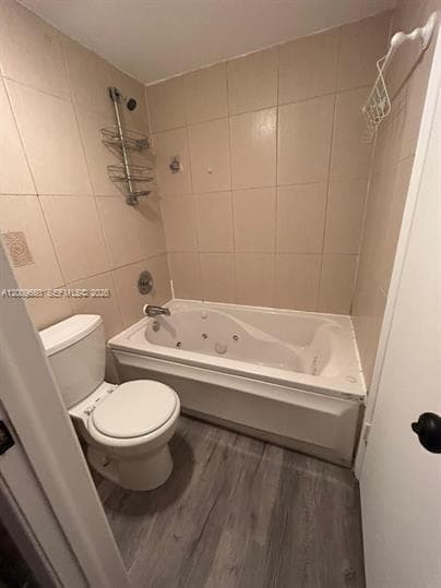 8875 Fontainebleau Blvd # 201, Miami FL 33172 — 11