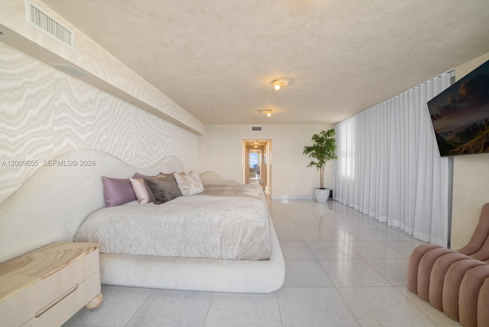 5801 Collins Ave # 1200, Miami Beach FL 33140 — 27