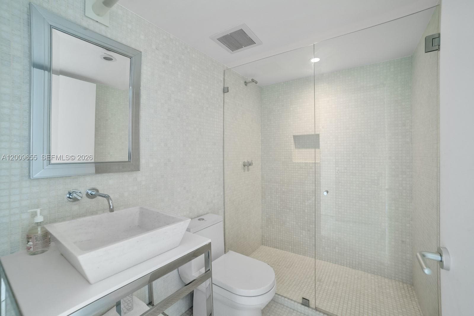 5801 Collins Ave # 1200, Miami Beach FL 33140 — 52