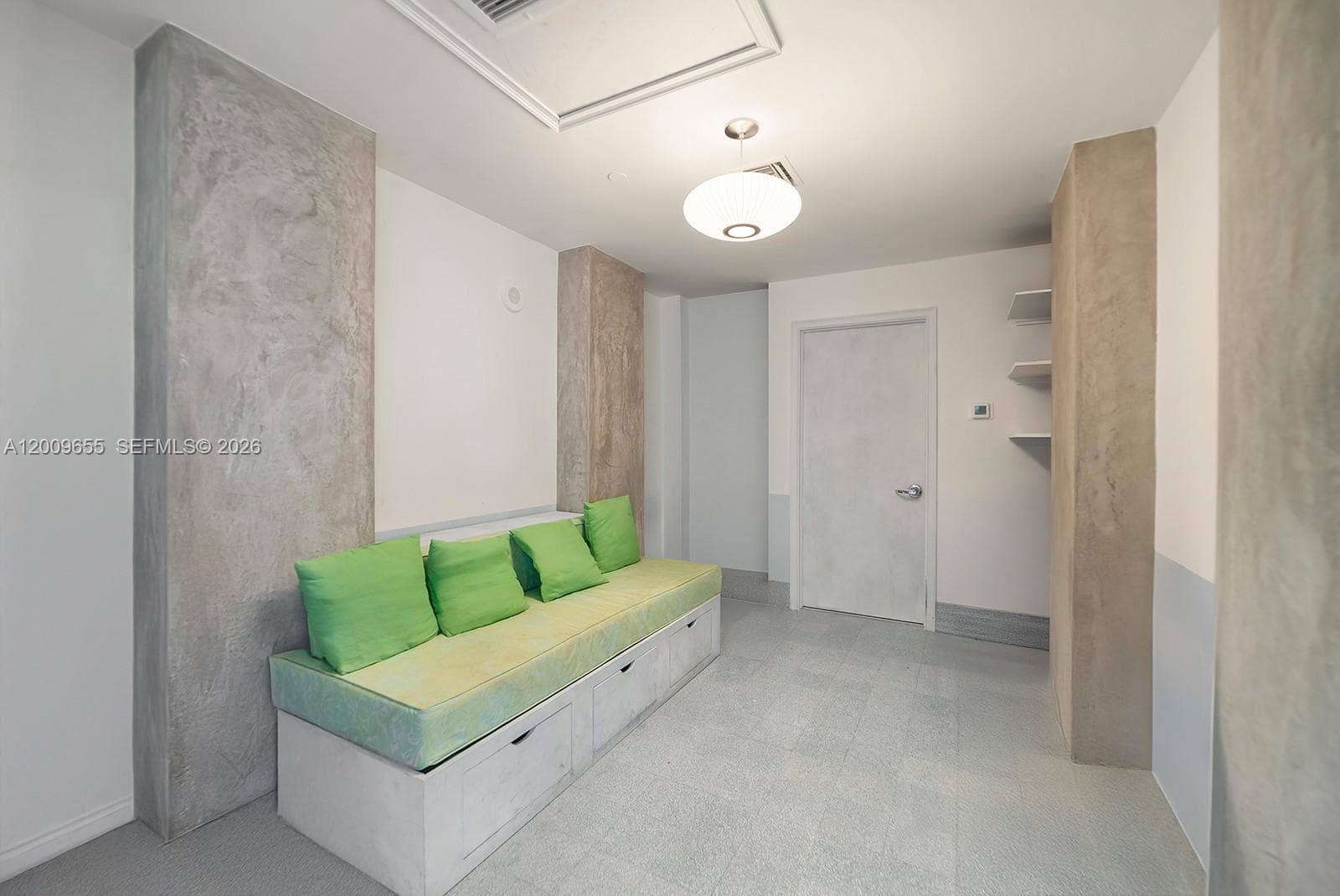 5801 Collins Ave # 1200, Miami Beach FL 33140 — 32