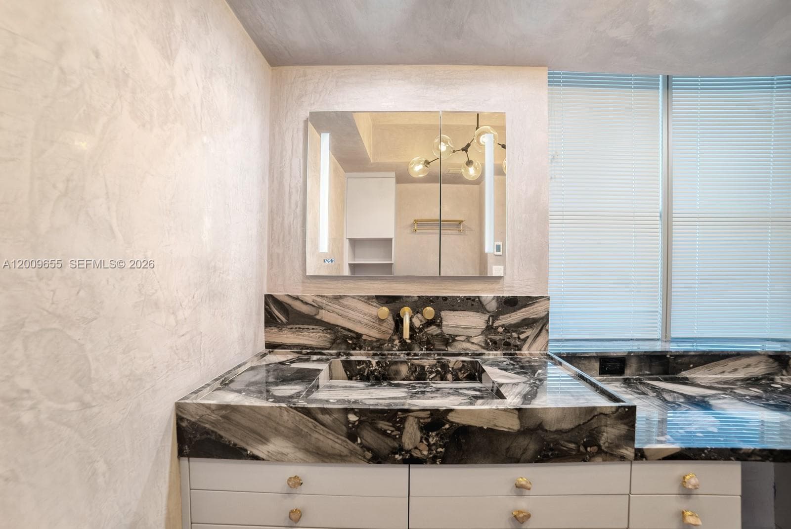 5801 Collins Ave # 1200, Miami Beach FL 33140 — 30