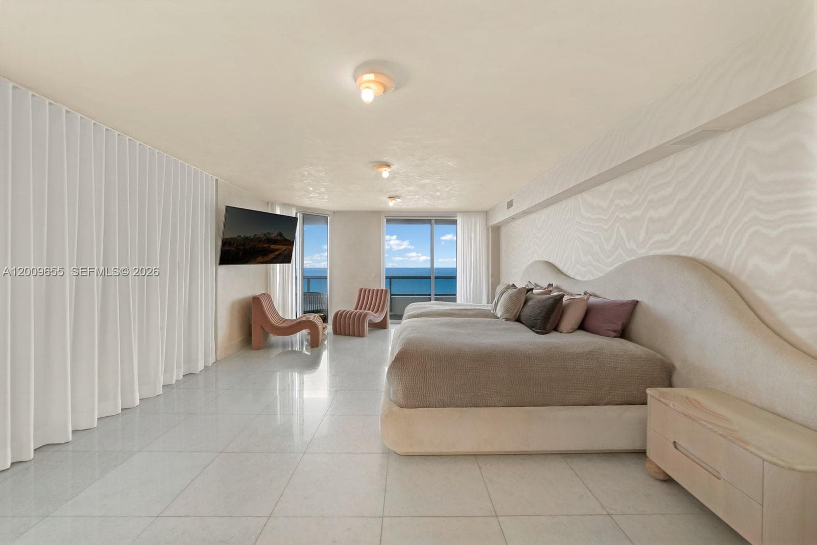 5801 Collins Ave # 1200, Miami Beach FL 33140 — 25