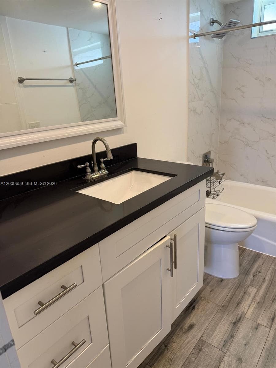 2851 Leonard Dr # J505, Aventura FL 33160 — 7