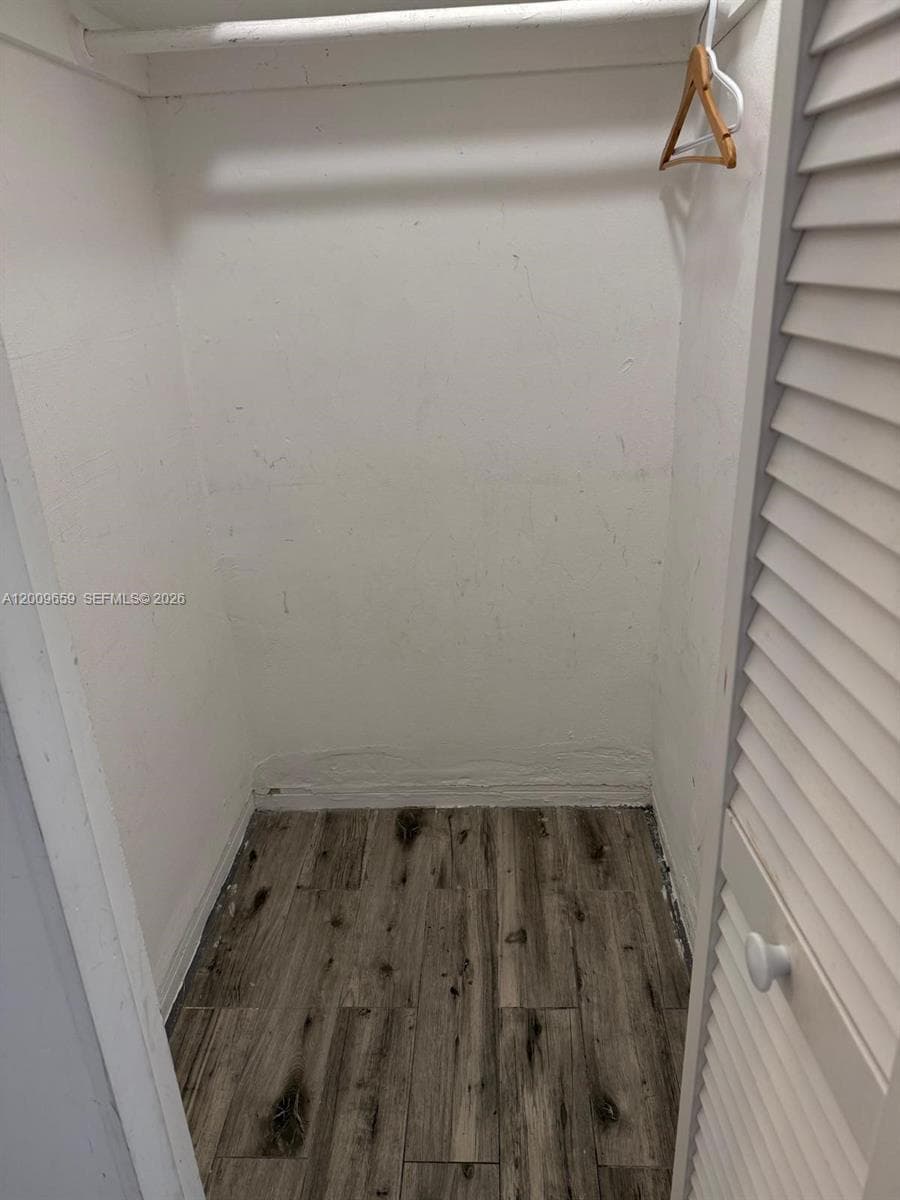 2851 Leonard Dr # J505, Aventura FL 33160 — 11