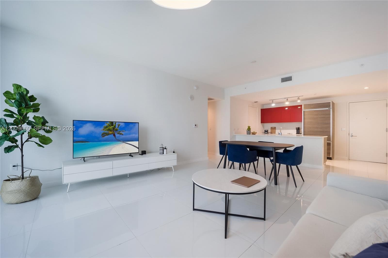 1100 Miami Ave # 2808, Miami FL 33130 — 6
