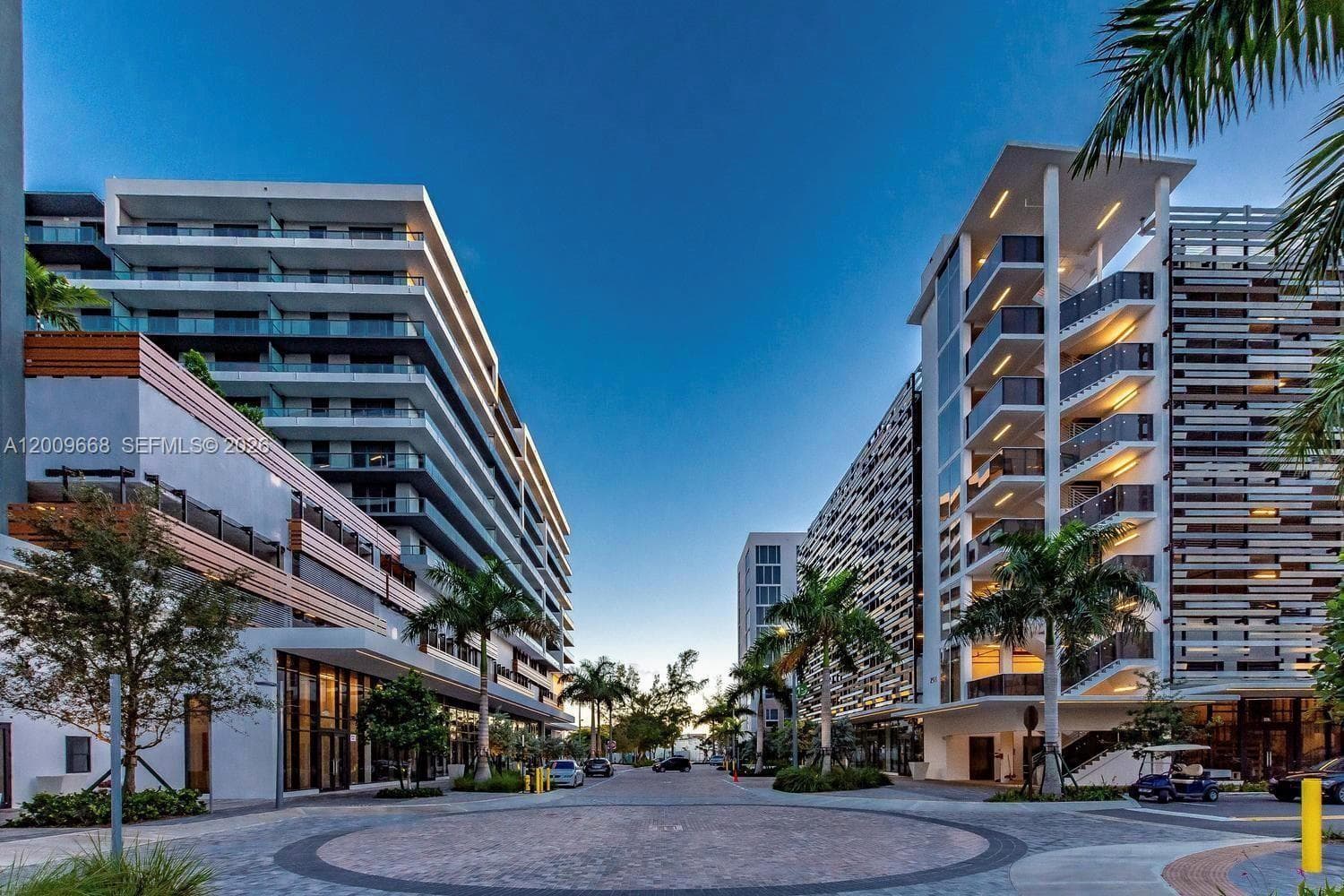 2960 NE 207th St # 904, Aventura FL 33180 — 36