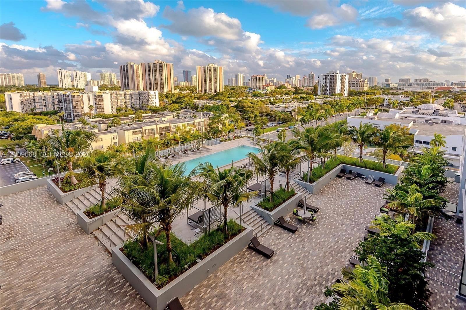 2960 NE 207th St # 904, Aventura FL 33180 — 38