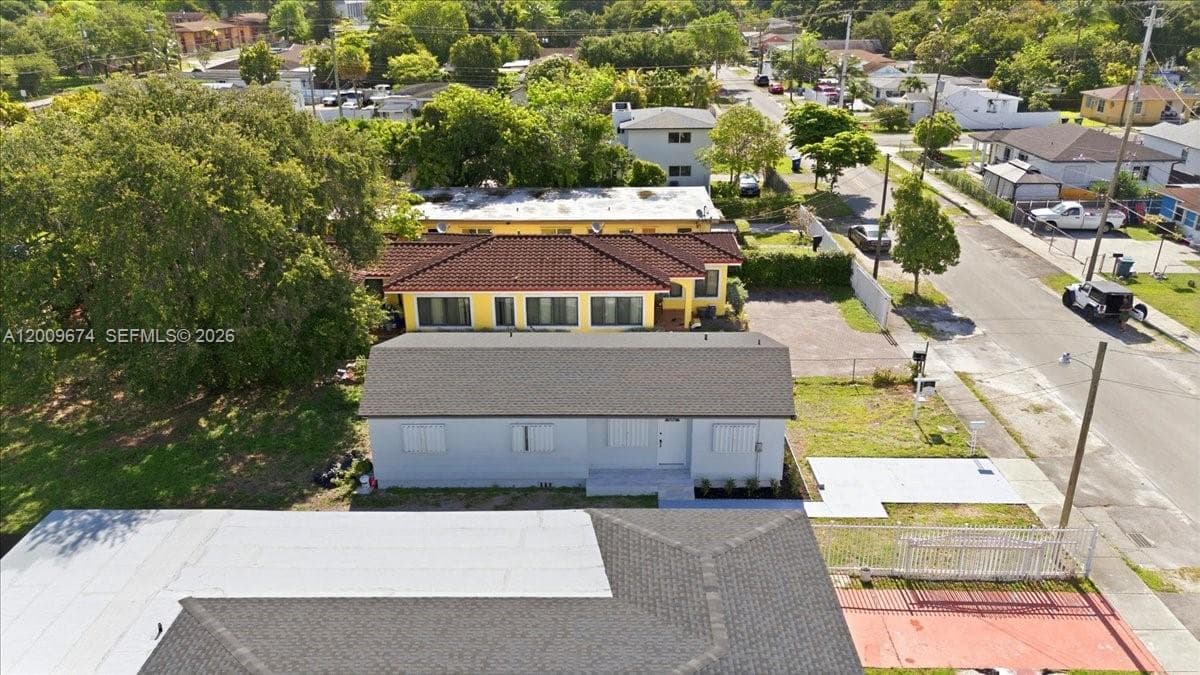 2129 NW 59th St, Miami FL 33142 — 27