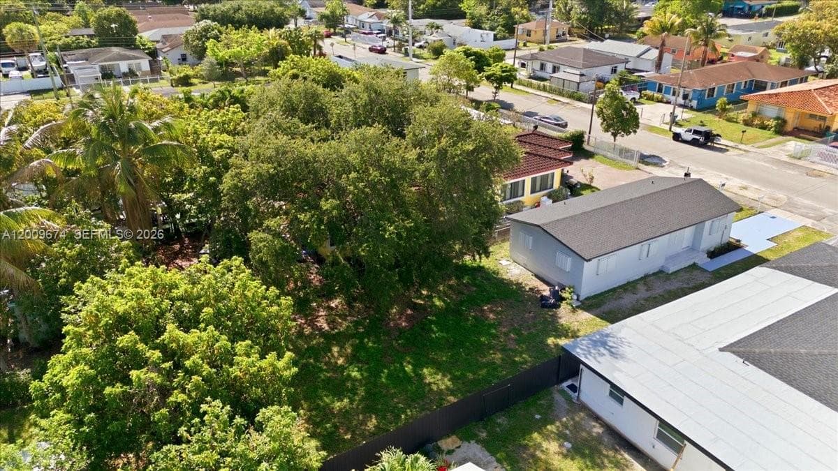 2129 NW 59th St, Miami FL 33142 — 31