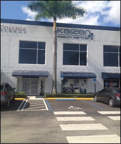 7500 NW 25th St # 114, Miami FL 33122 — 1
