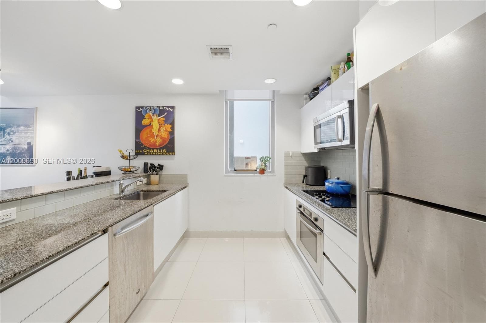 1050 Brickell Ave # 1002, Miami FL 33131 — 7