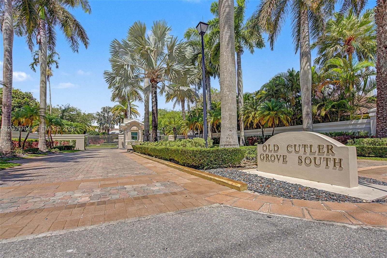 6721 SW 140th St, Palmetto Bay FL 33158 — 40