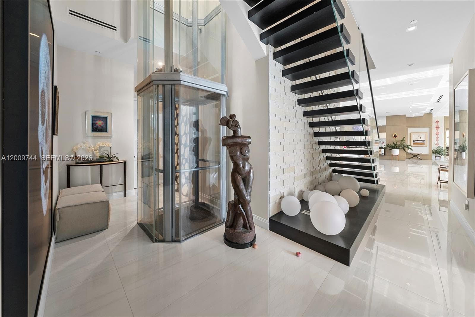 10201 Collins Ave, Bal Harbour FL 33154 — 16