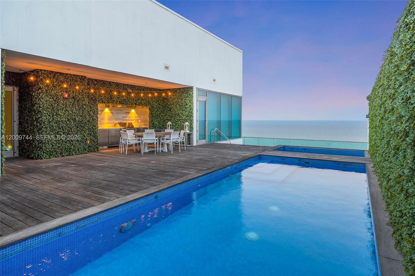 10201 Collins Ave, Bal Harbour FL 33154 — 34