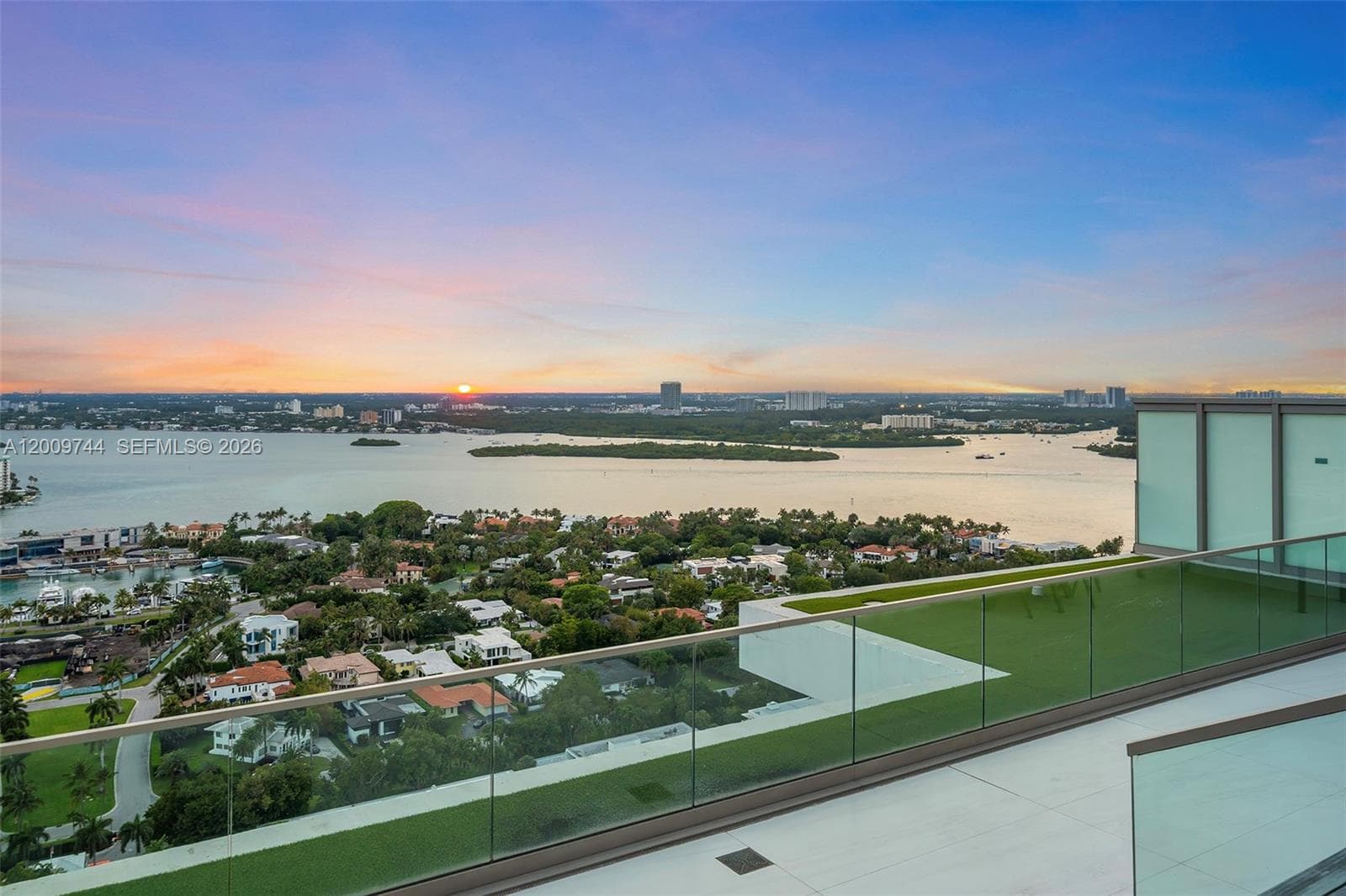 10201 Collins Ave, Bal Harbour FL 33154 — 45