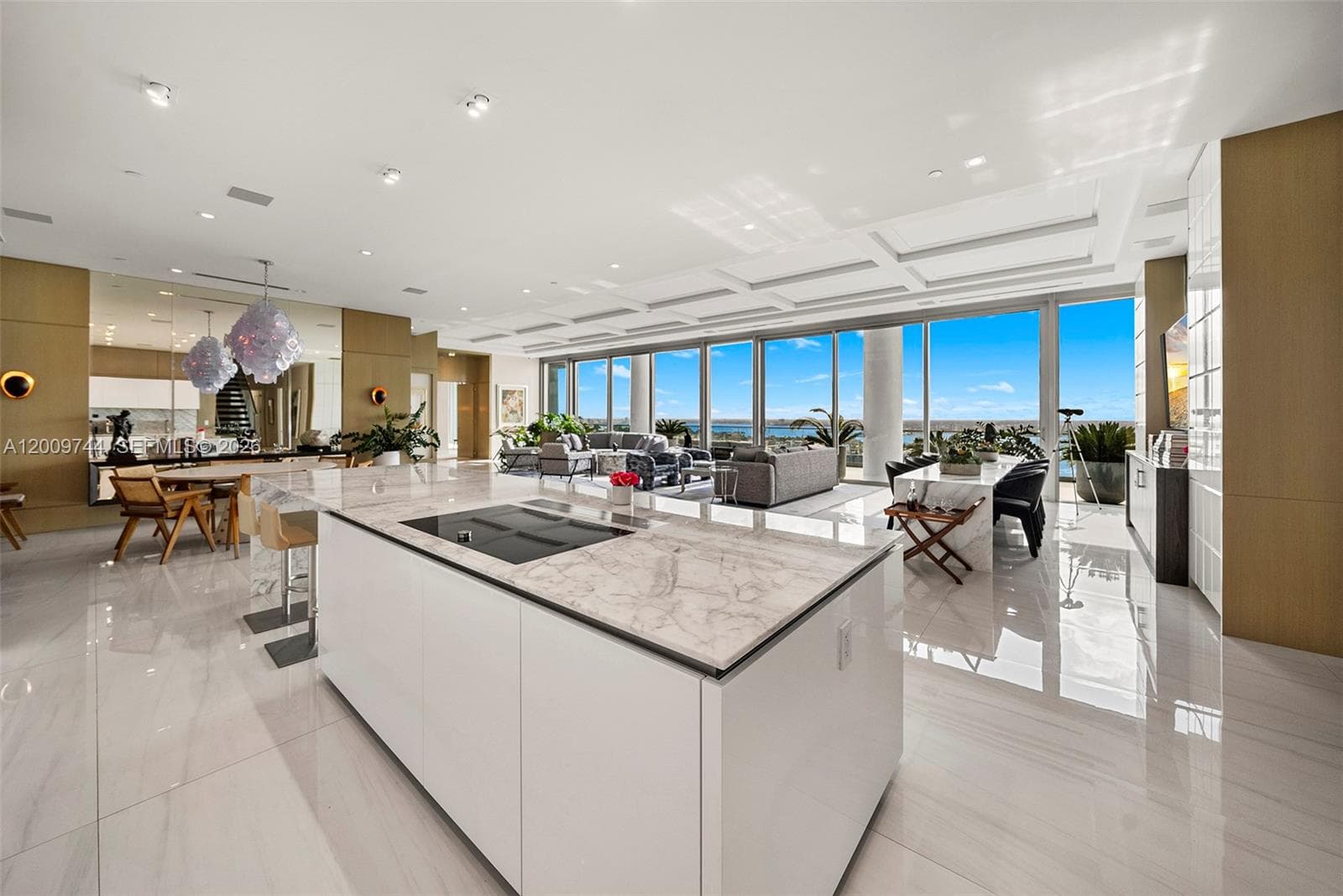 10201 Collins Ave, Bal Harbour FL 33154 — 15