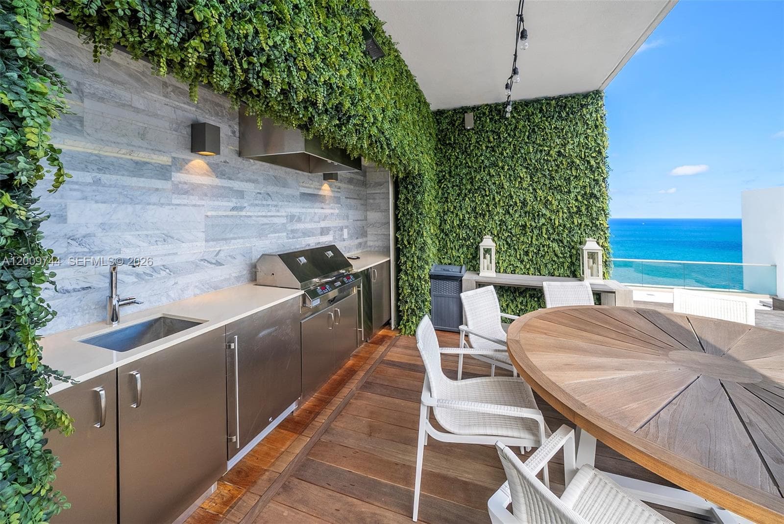 10201 Collins Ave, Bal Harbour FL 33154 — 35