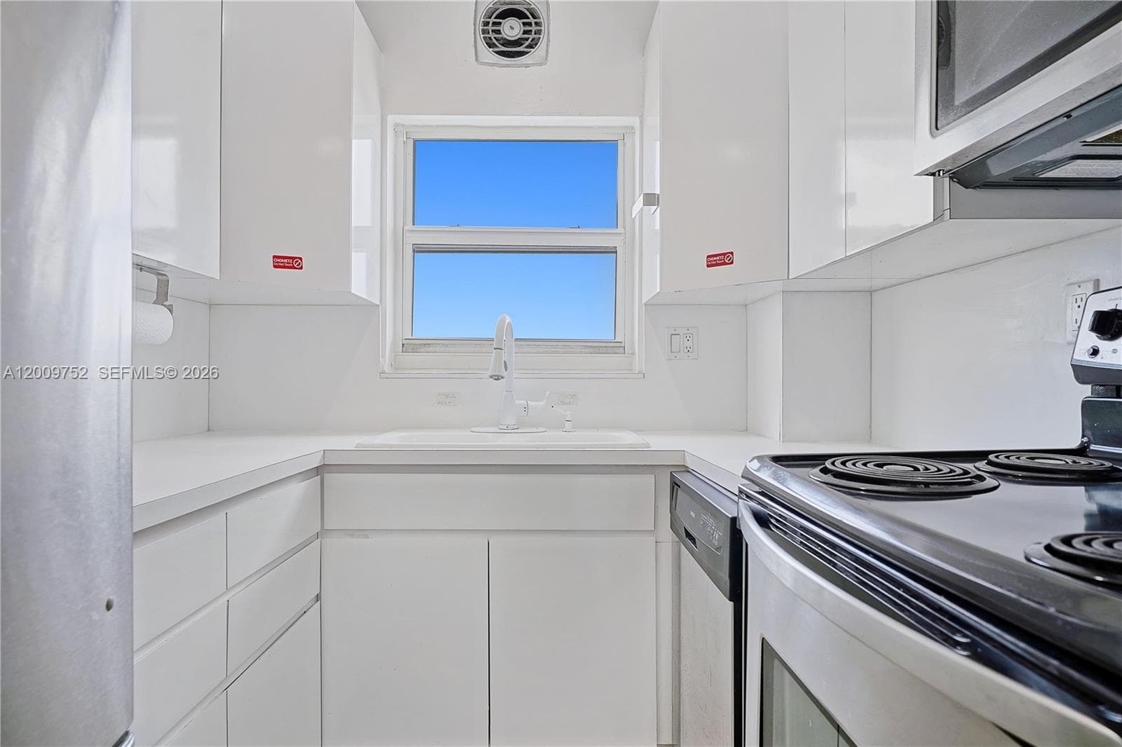 4747 Collins Ave # 1503, Miami Beach FL 33140 — 7