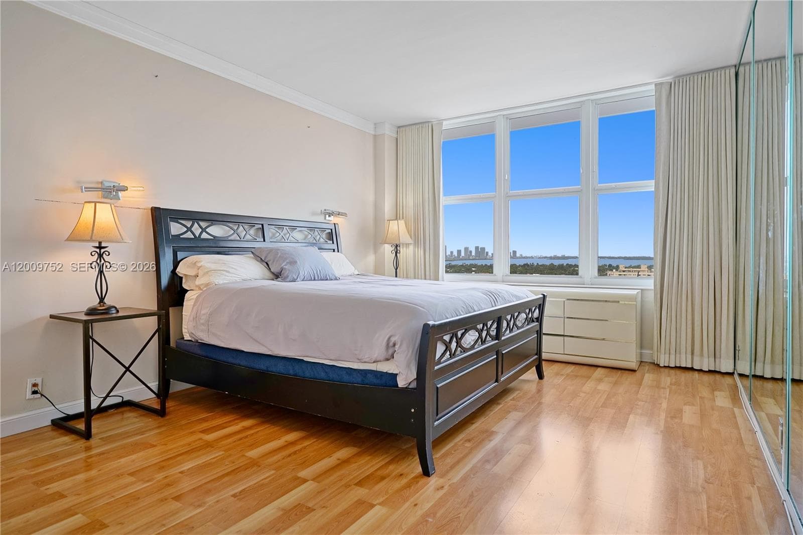 4747 Collins Ave # 1503, Miami Beach FL 33140 — 10