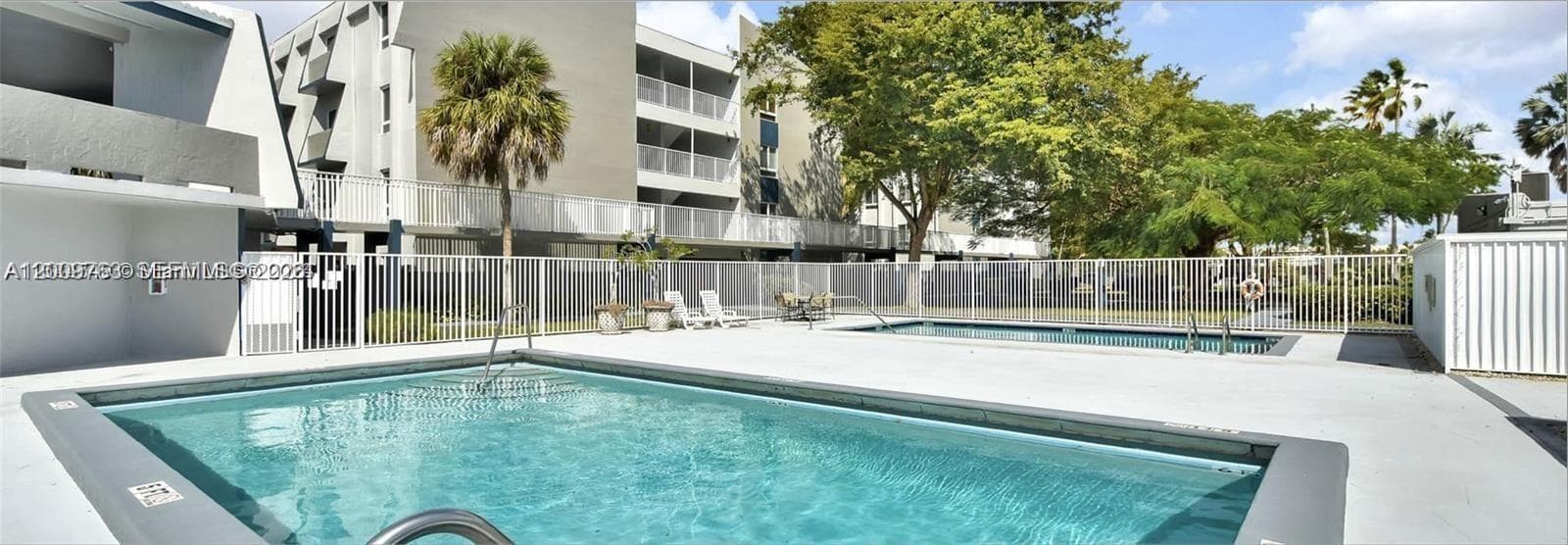 10820 SW 200th dr OFC, Cutler Bay FL 33157 — 10