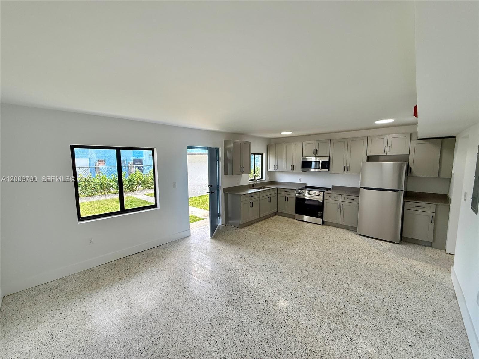 180 NE 57th St # 4, Miami FL 33137 — 4