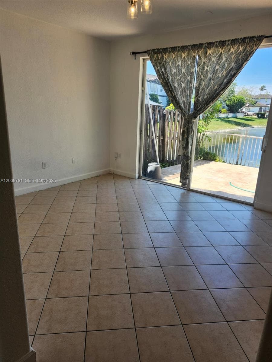 11425 NW 76th Ter # 0, Doral FL 33178 — 12