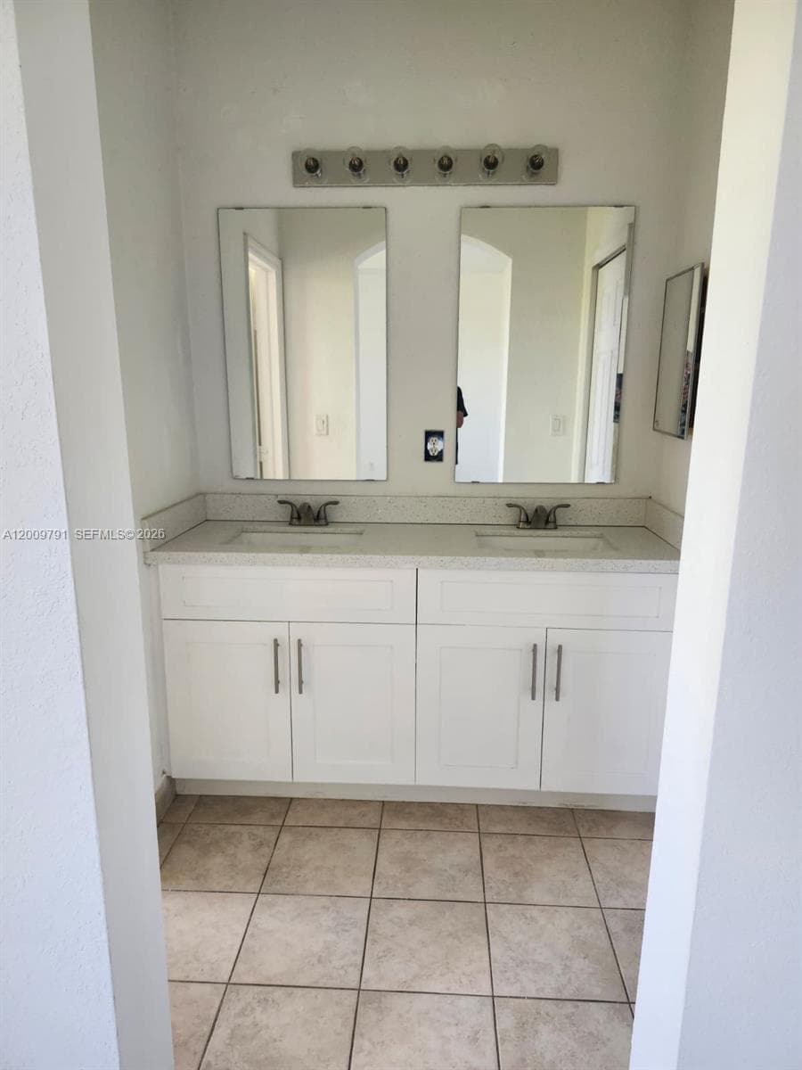 11425 NW 76th Ter # 0, Doral FL 33178 — 37