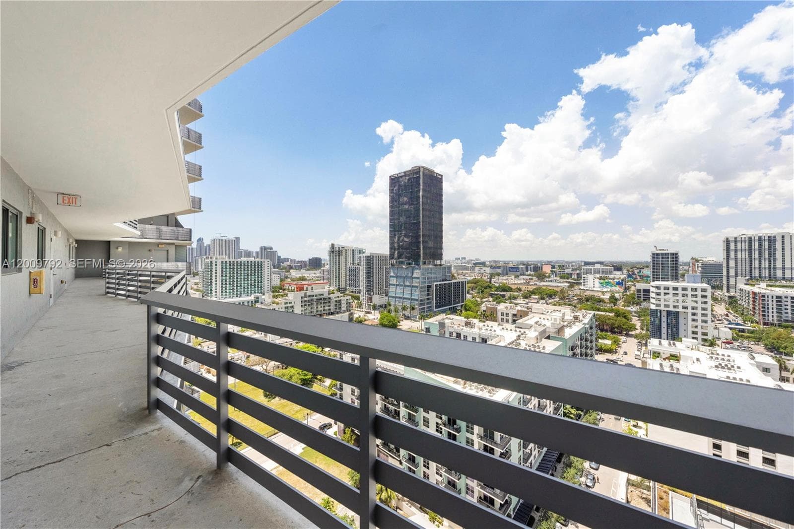 460 NE 28th St # 2001, Miami FL 33137 — 27