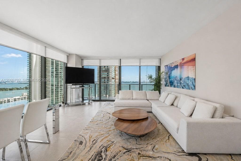 460 NE 28th St # 2001, Miami FL 33137 — 2