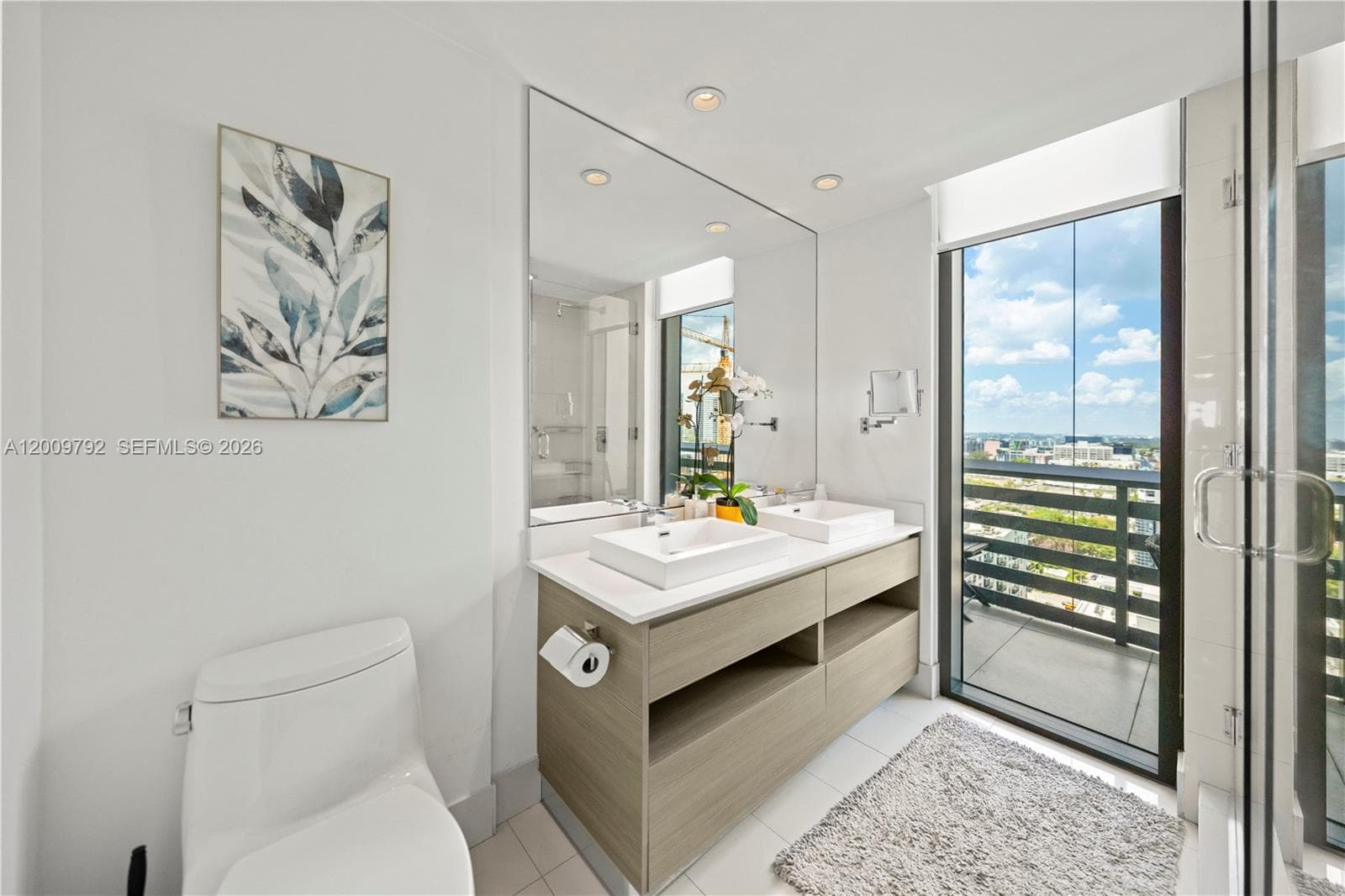 460 NE 28th St # 2001, Miami FL 33137 — 24