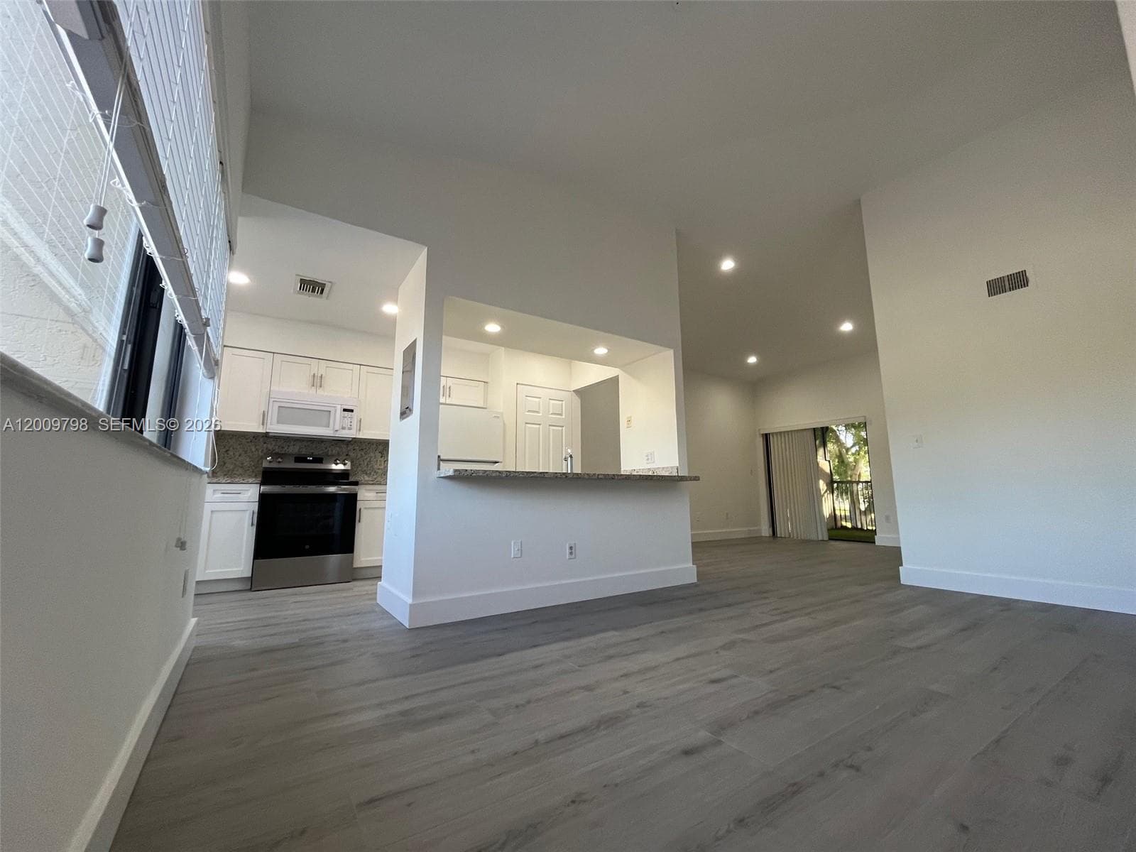 Esprit Condo, Miami, FL — 3