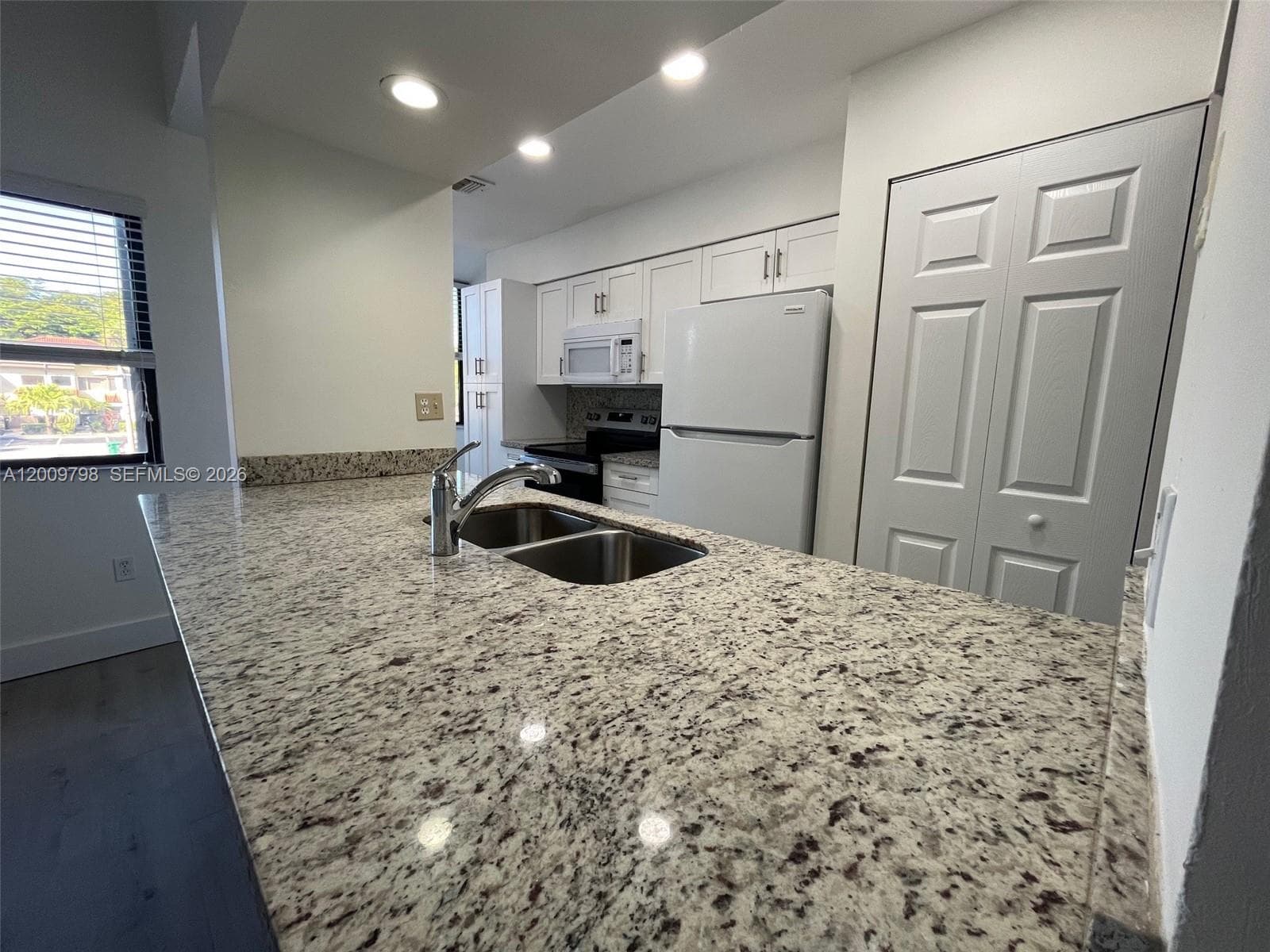 Esprit Condo, Miami, FL — 5