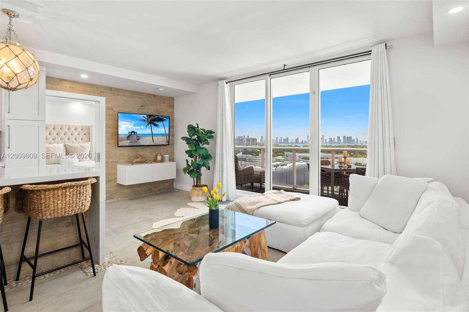 2301 Collins Ave # 1533, Miami Beach FL 33139 — 1