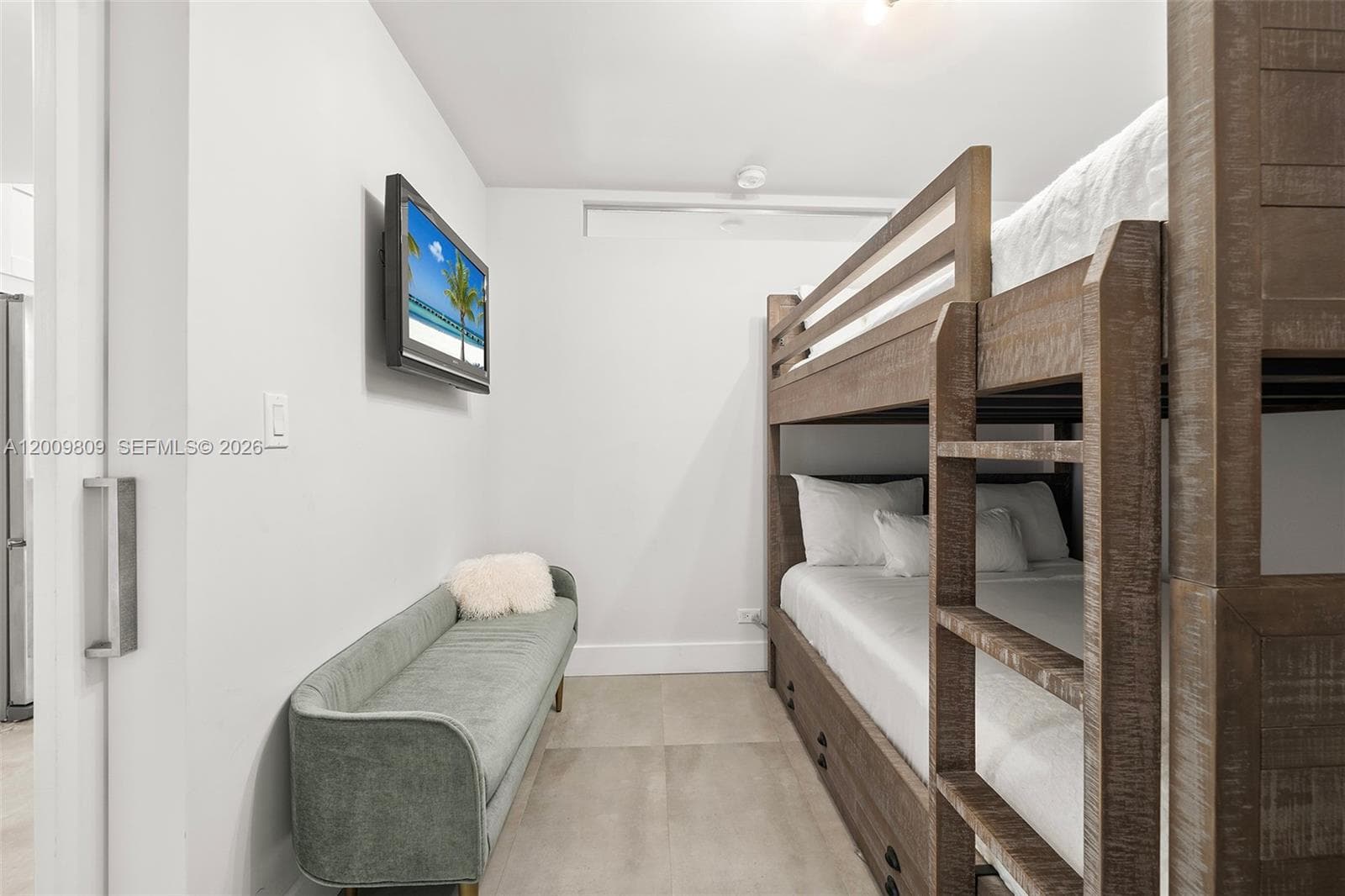 2301 Collins Ave # 1533, Miami Beach FL 33139 — 4
