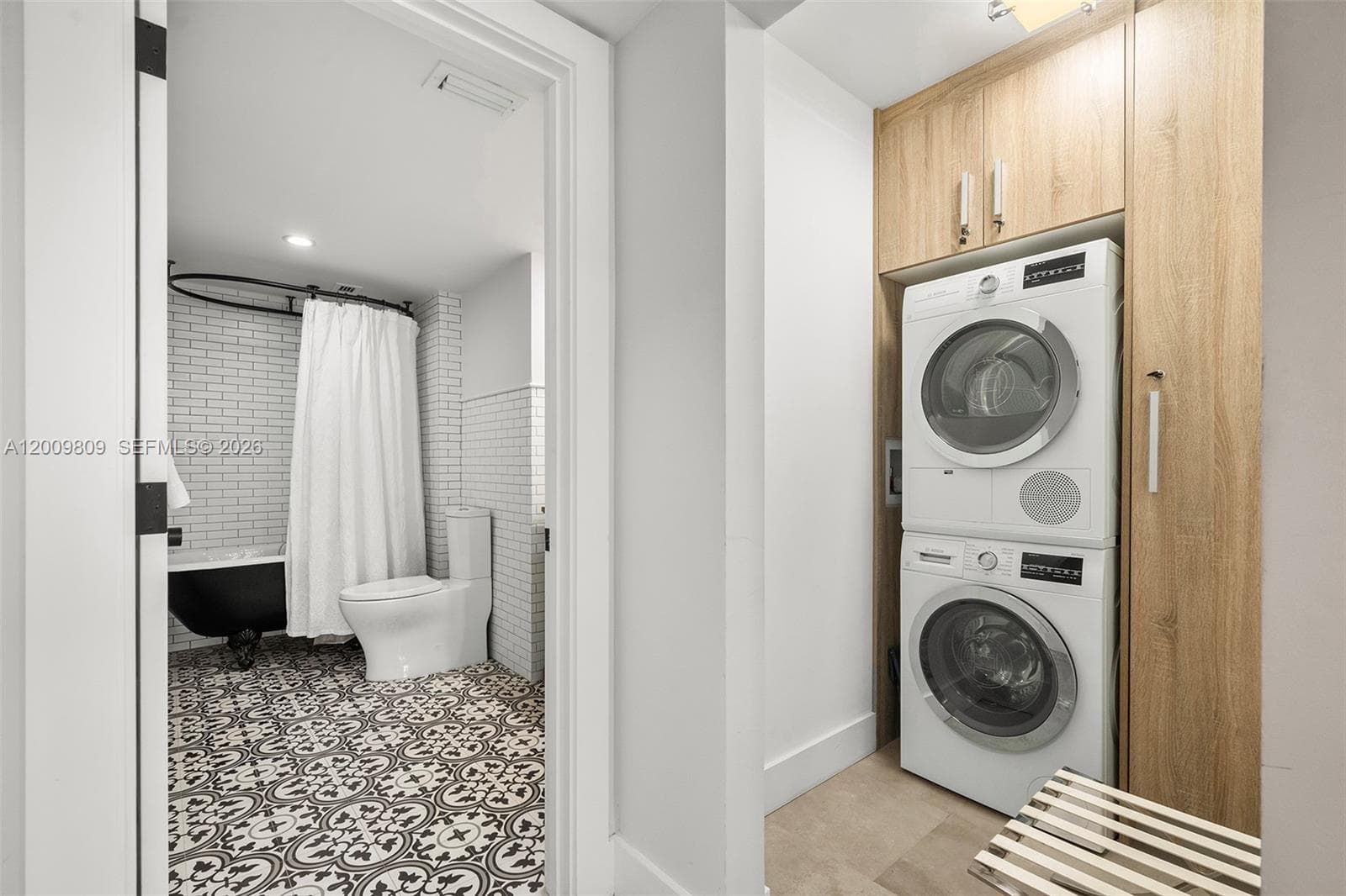 2301 Collins Ave # 1533, Miami Beach FL 33139 — 25