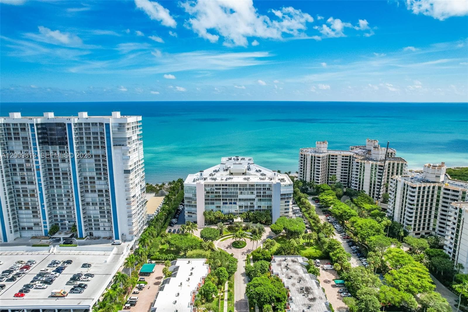 600 Grapetree Dr, Key Biscayne FL 33149 — 26