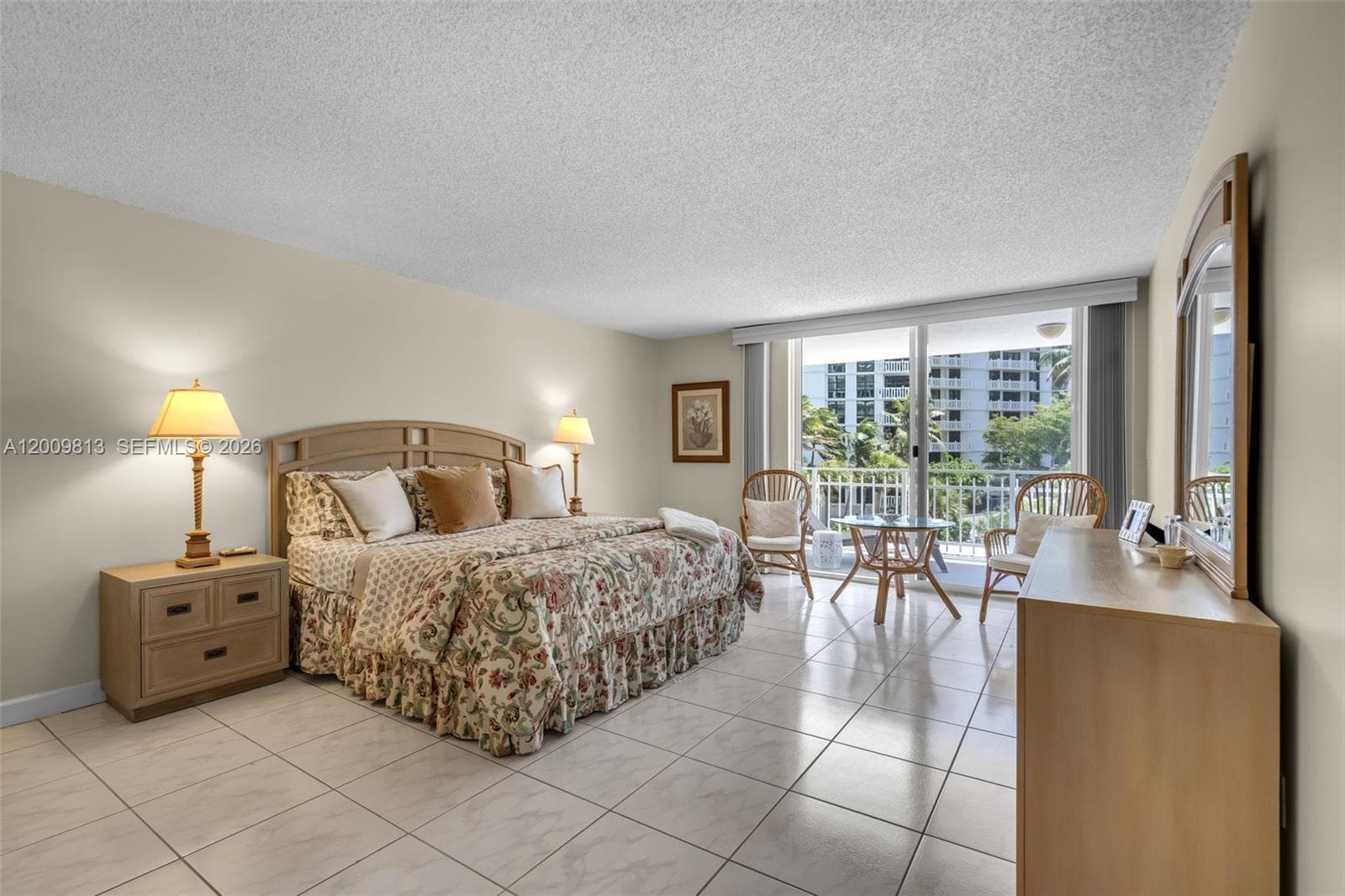 600 Grapetree Dr, Key Biscayne FL 33149 — 9