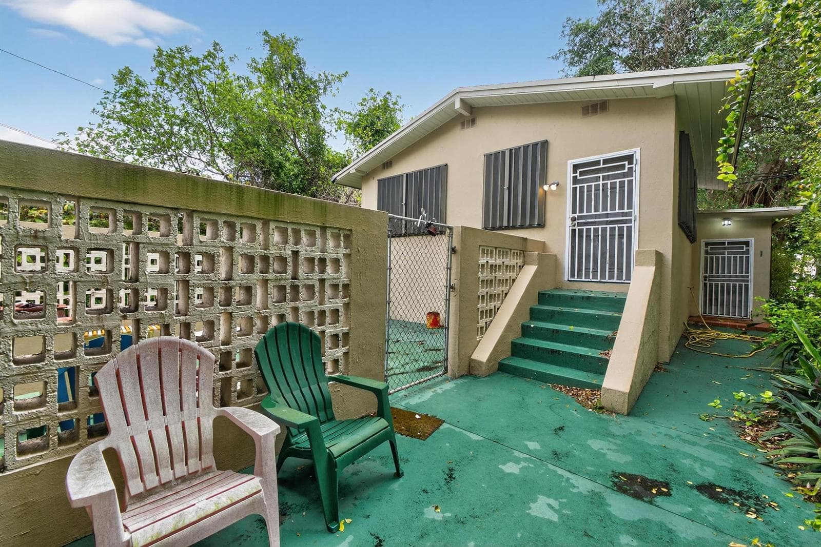 975 SW 37th Avenue, Miami FL 33135 — 17