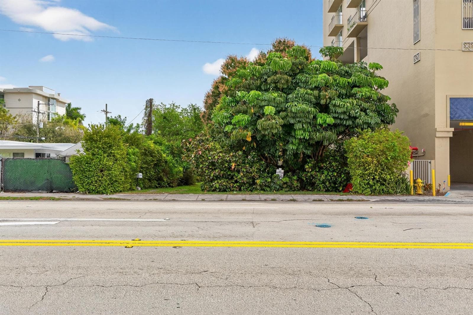 975 SW 37th Avenue, Miami FL 33135 — 18
