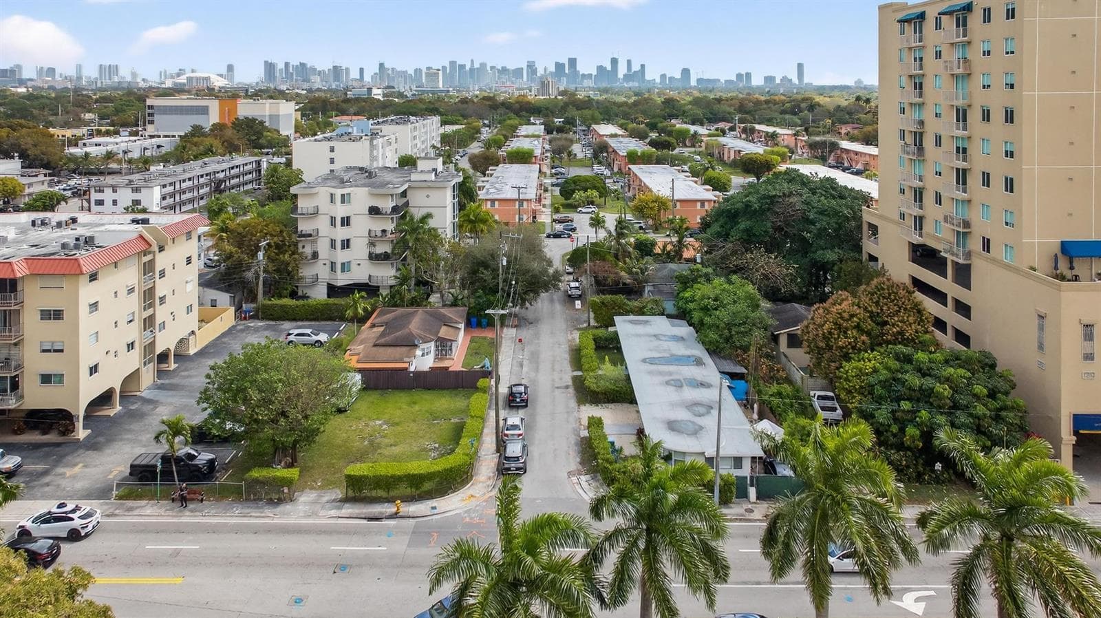 975 SW 37th Avenue, Miami FL 33135 — 8