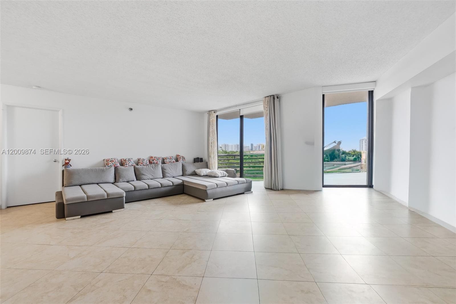 3300 NE 191st St # 609, Aventura FL 33180 — 17