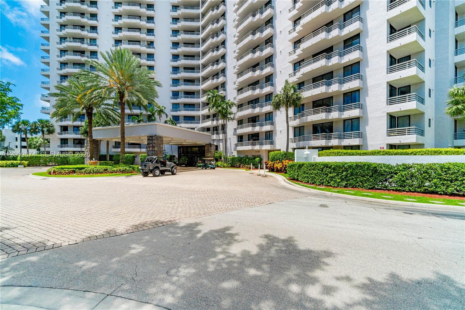 3300 NE 191st St # 609, Aventura FL 33180 — 57
