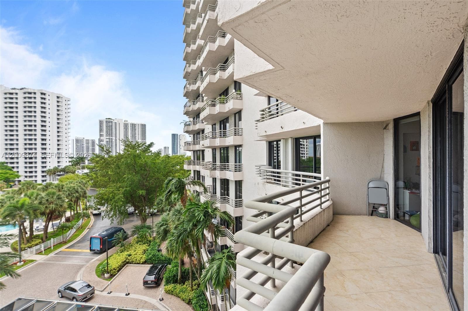 3300 NE 191st St # 609, Aventura FL 33180 — 36