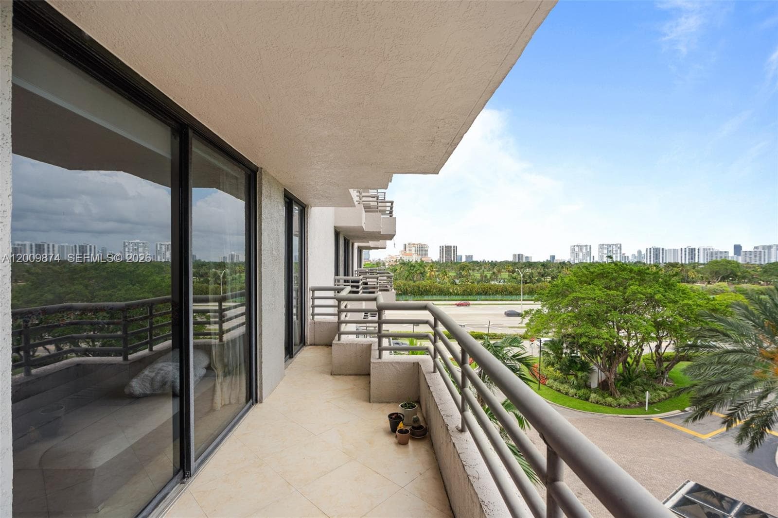 3300 NE 191st St # 609, Aventura FL 33180 — 10