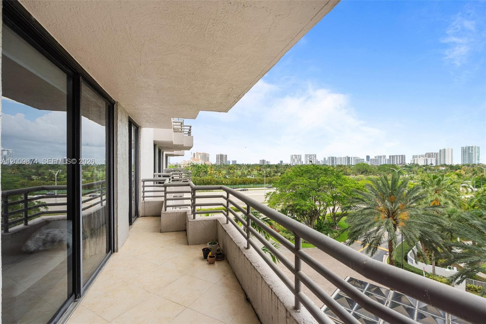 3300 NE 191st St # 609, Aventura FL 33180 — 33