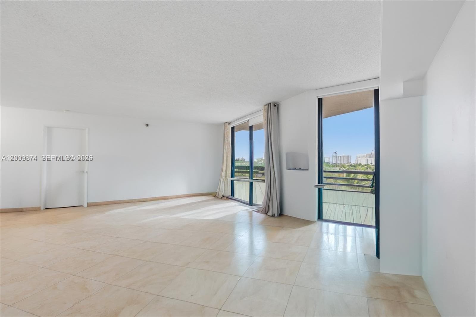3300 NE 191st St # 609, Aventura FL 33180 — 19