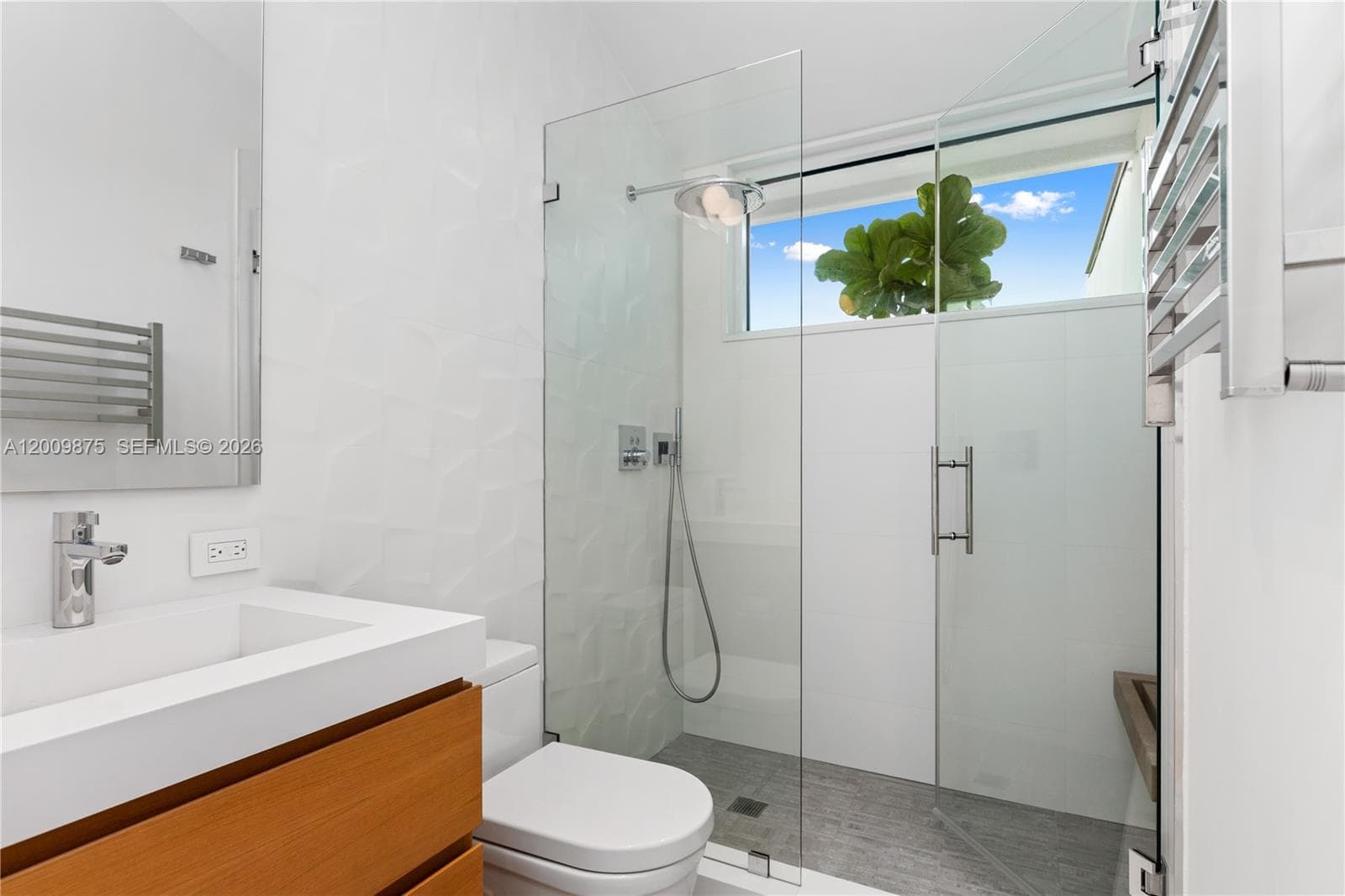 120 Knollwood Dr, Key Biscayne FL 33149 — 29
