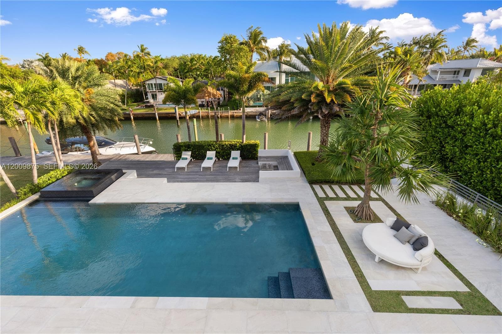 120 Knollwood Dr, Key Biscayne FL 33149 — 4
