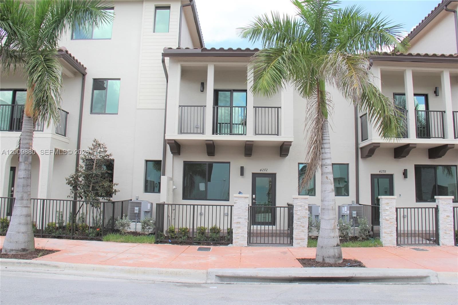 4272 NW 82nd Ave # 4272, Doral FL 33166 — 19