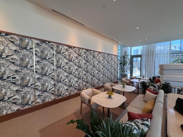 77 SE 5 ST # 1806, Miami FL 33131 — 62